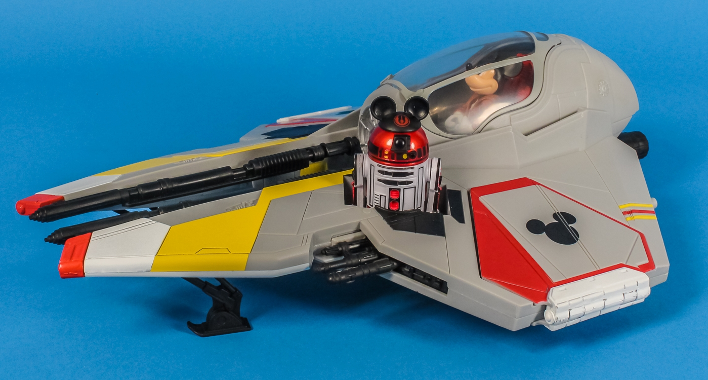 Jedi Mickey's Starfighter appearance in Common Appearance