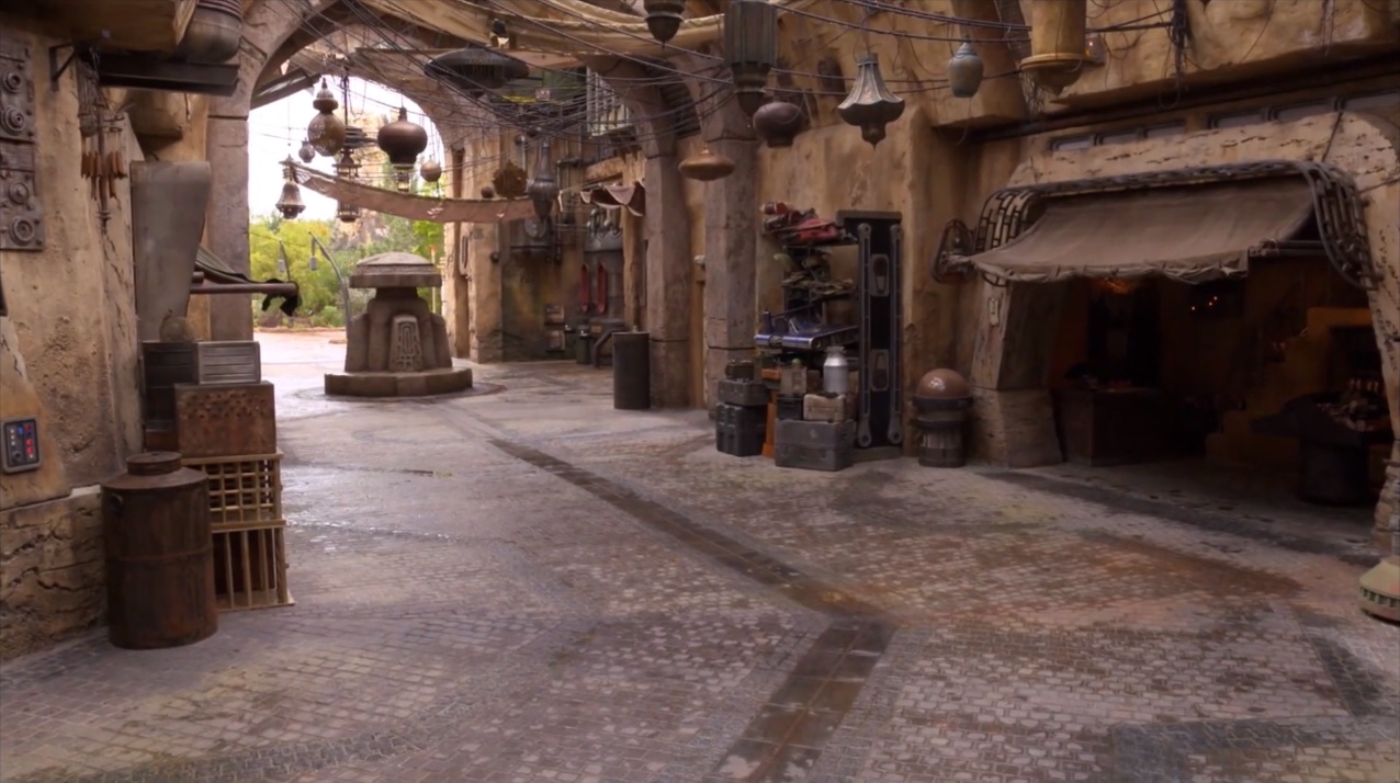 Black Spire Outpost's market, home of The Wooden Wookiee