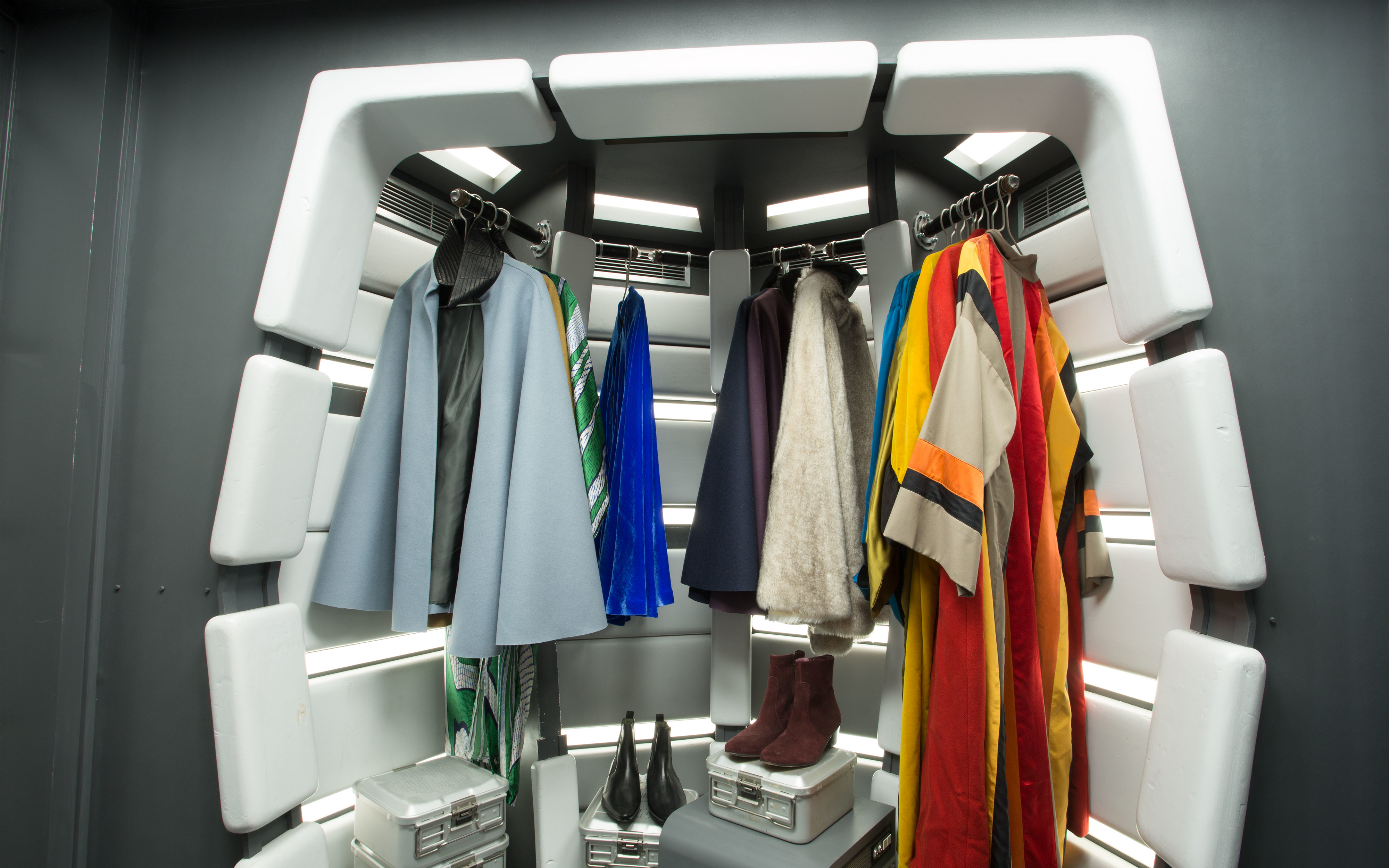 Lando Calrissian's many capes.