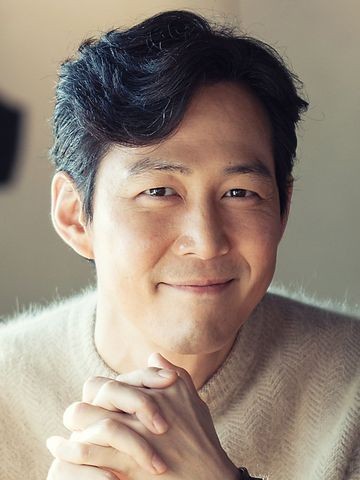 Lee Jung-jae appearance 
