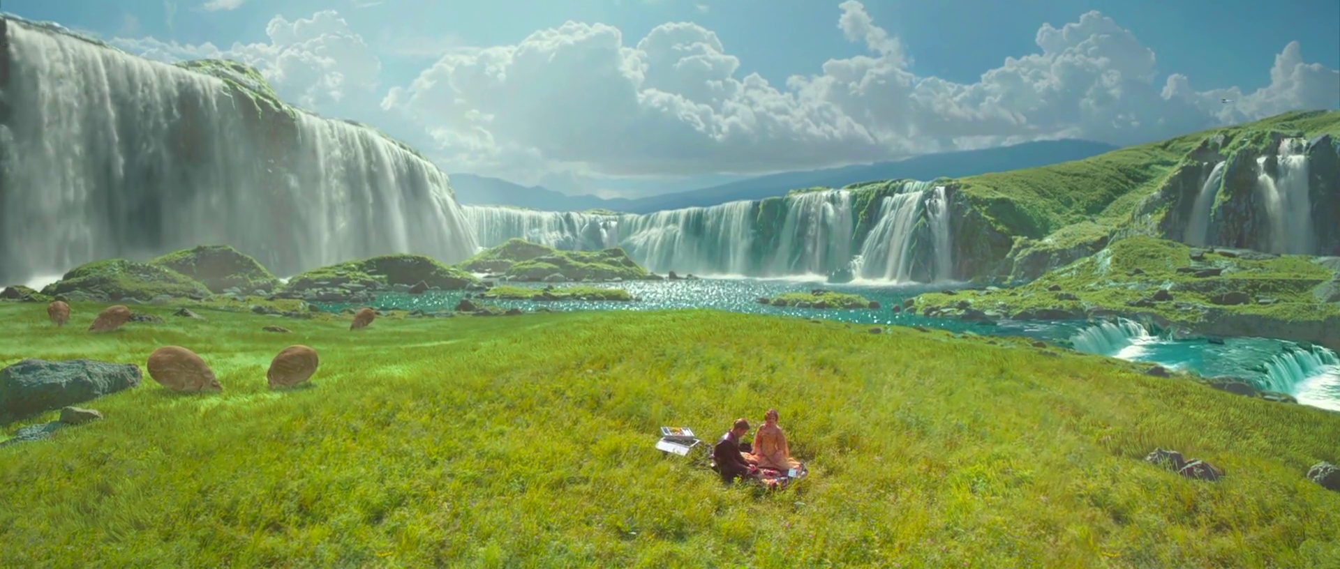 With its grassy plains and waterfalls, Naboo was known as an idyllic world.