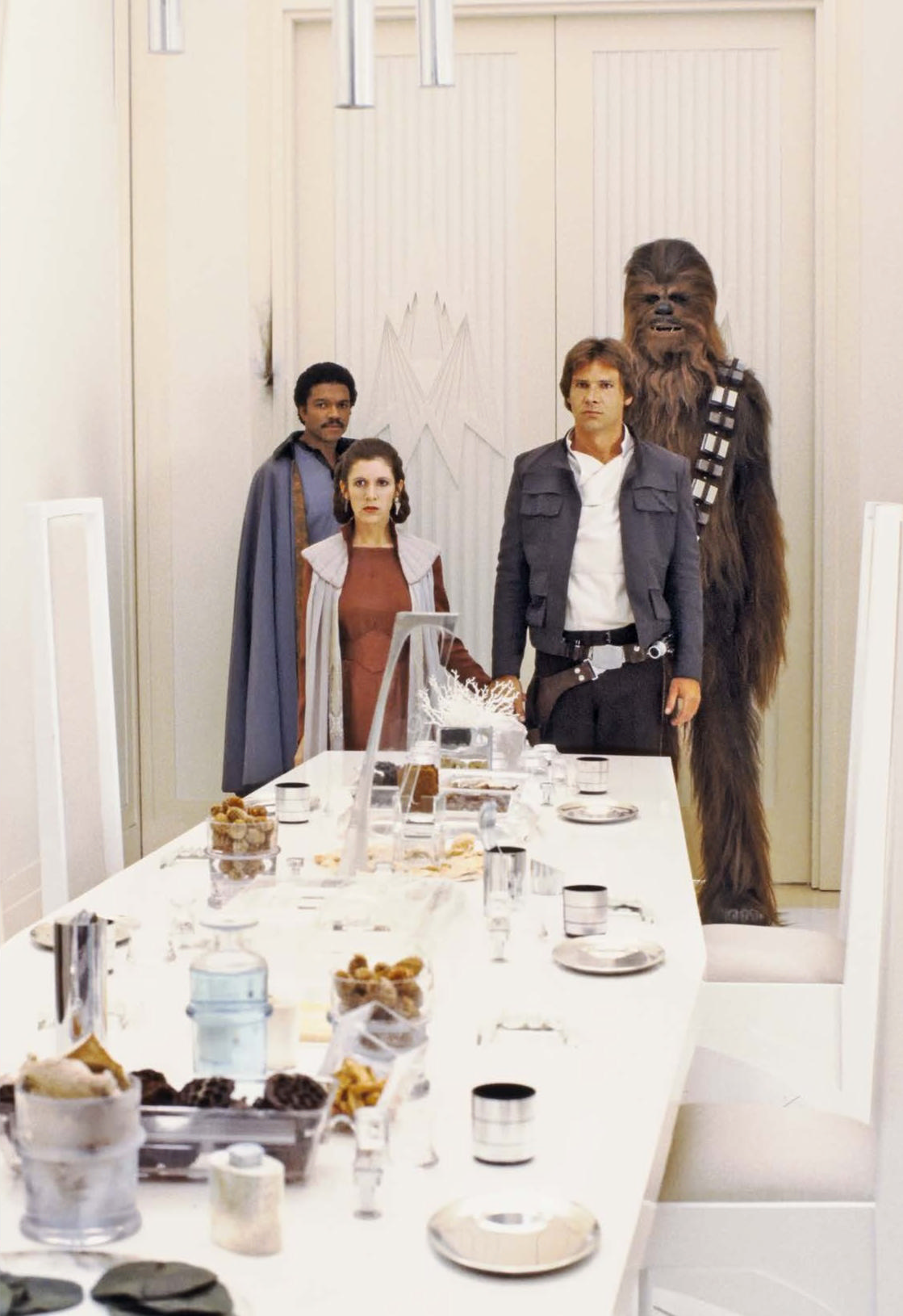 Calrissian betrays his guests to the Empire.