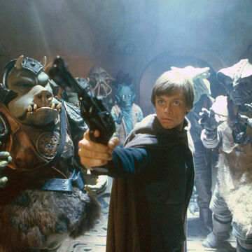 Nizuc Bek S Dl 18 Blaster Pistol Wookieepedia Fandom Nizuc Bek S Dl 18 Blaster Pistol Wookieepedia Fandom