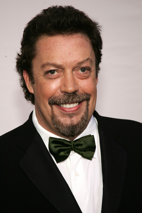 Tim Curry appearance in Common Appearance