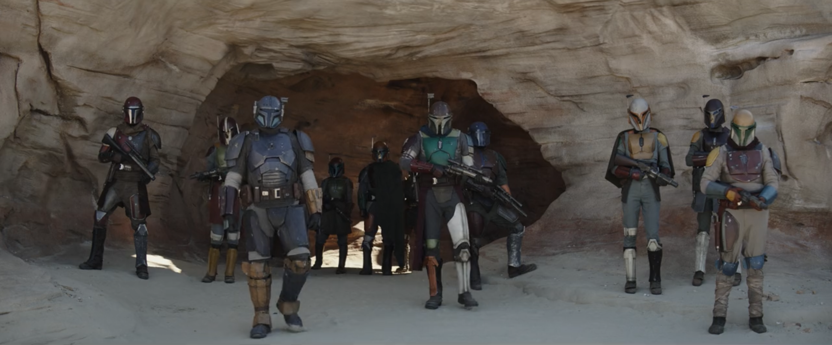 Vizsla, backed by other Mandalorians, came out to confront Djarin and Bo-Katan Kryze as they arrived