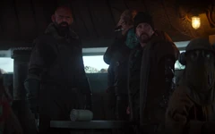 Trawlers manhandle the Mythrol man