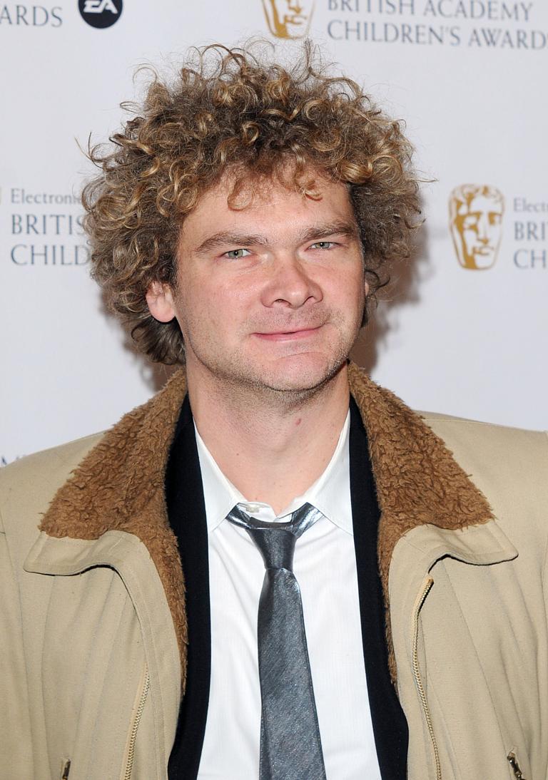 Simon Farnaby appearance in Common Appearance