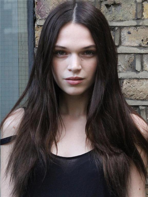 Anna Brewster appearance in Common Appearance