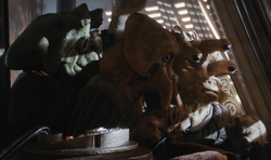 Tessek-Reeyees-Tiel-SailBarge-ROTJ