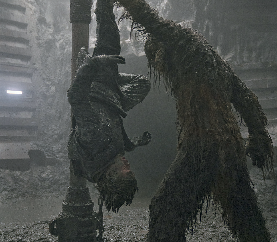 Han Solo meets Chewbacca in the mud of Mimban