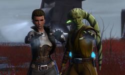Aryn Leneer on Elom