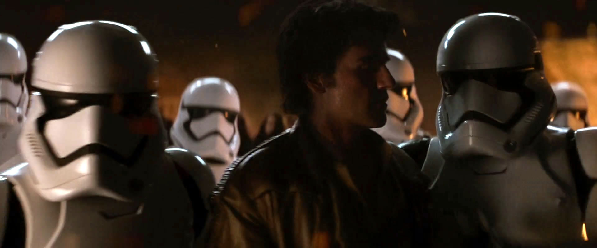 FN-3181 (right) helped capture Poe Dameron during the First Order's attack on Jakku.