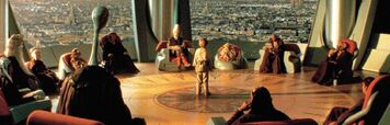 Anakin Skywalker dinanzi al Consiglio Jedi