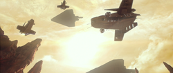 Laatis arrive on Geonosis