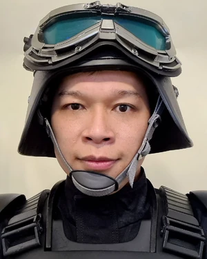 Insta-Season1-TrooperHelmet