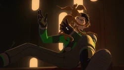 Xiono struggles with a Kowakian monkey-lizard.