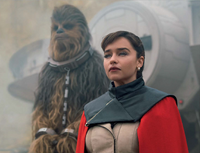 Chewie and Qi'ra approaching Quay Tolsite.