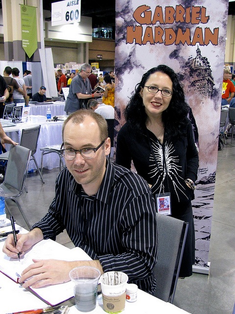 Gabriel Hardman and Corinna Bechko, the authors of the series