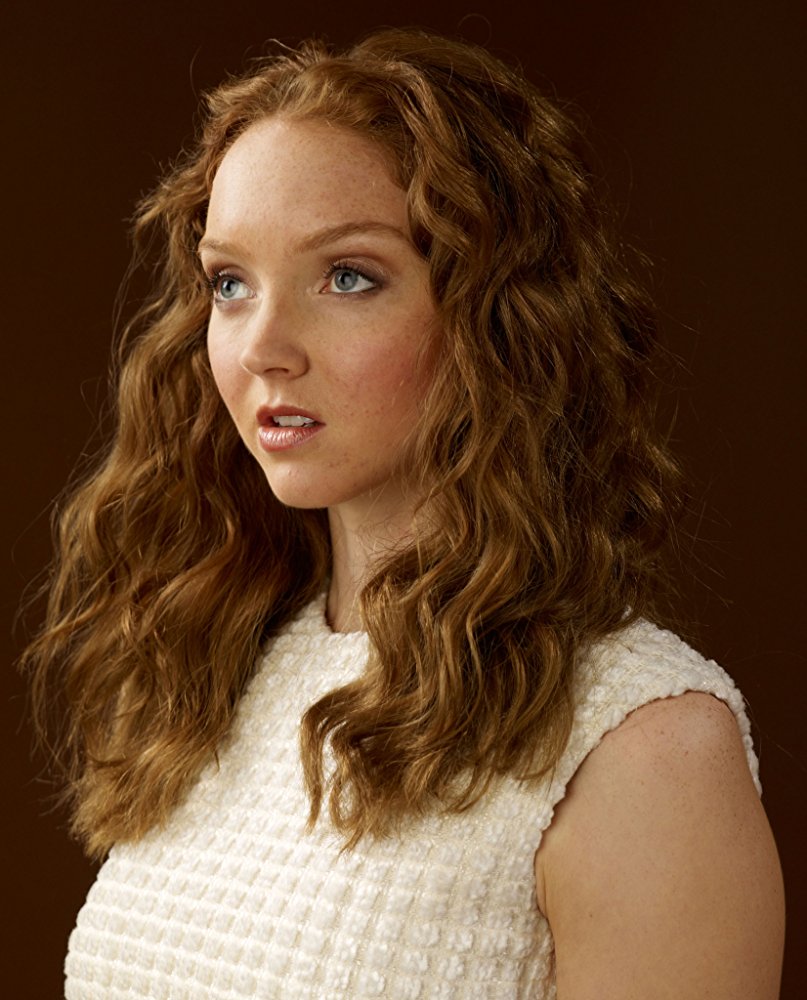 Lily Cole appearance in Common Appearance