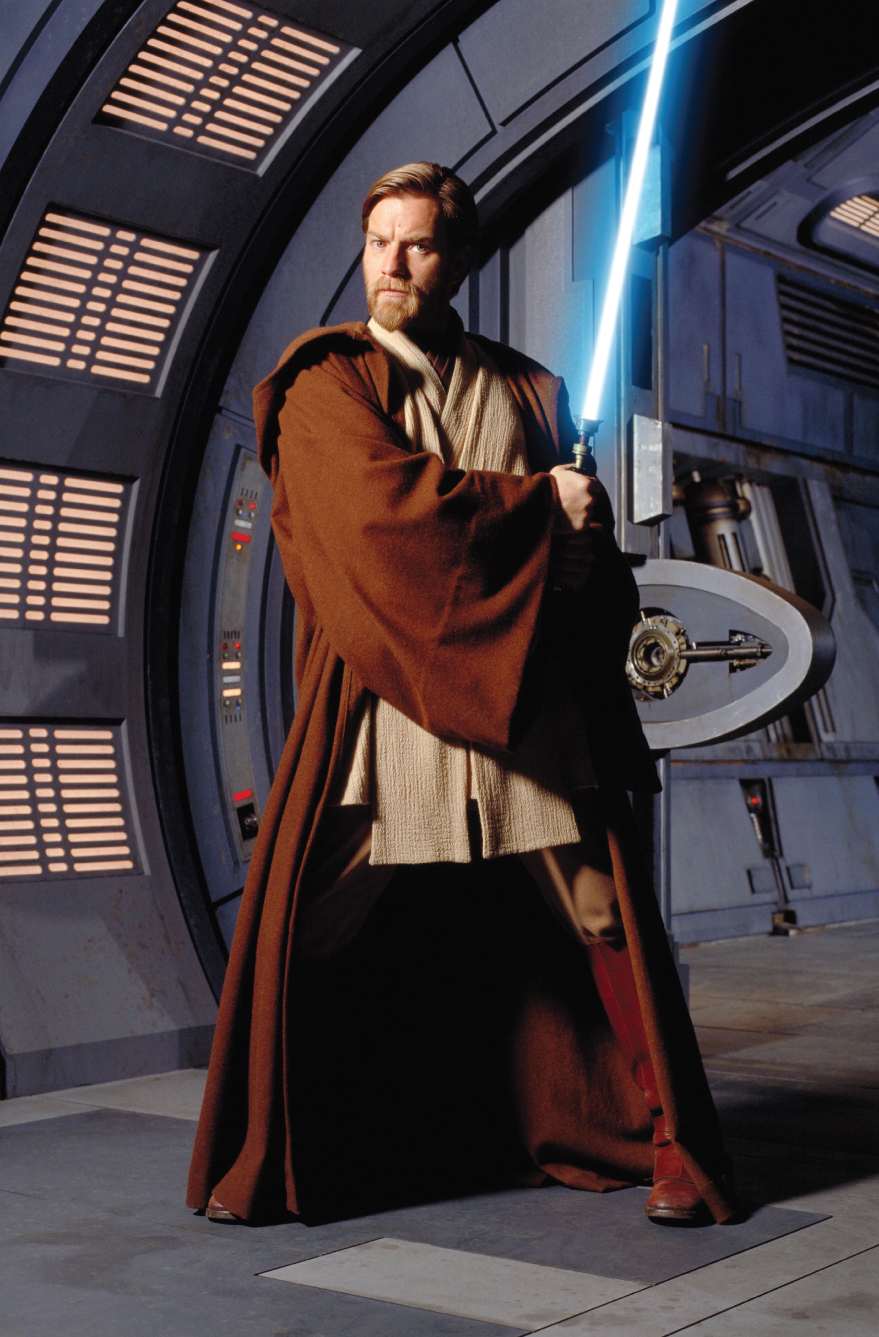 Obi-Wan Kenobi wields his third lightsaber during the Clone Wars