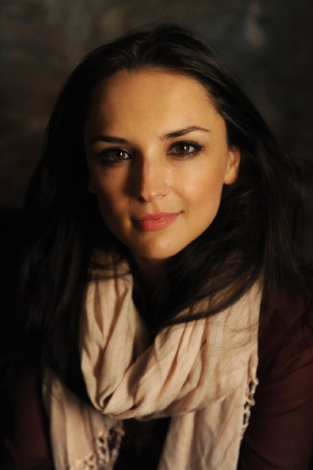 Rachael Leigh Cook appearance in Common Appearance