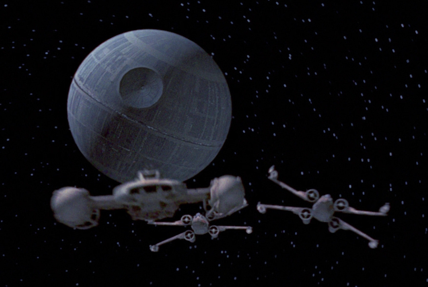 Farlander's Y-wing in the Battle of Yavin, where Ernek Marskan also participated and both pilots survived