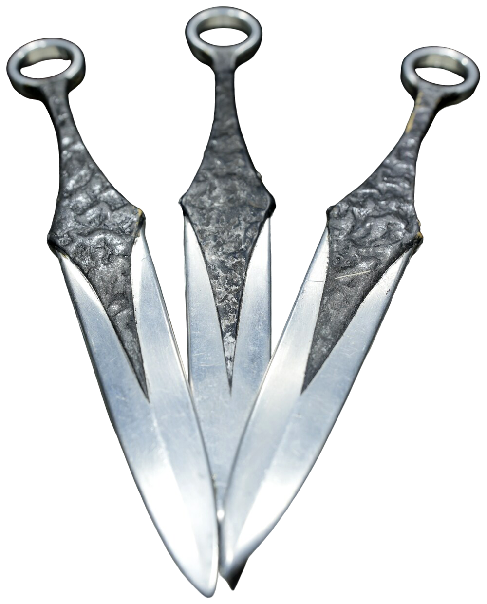 Mae's knives appearance 