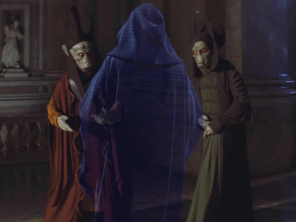 The gift of a pylat bird helped forge the alliance between Darth Sidious and the Trade Federation.