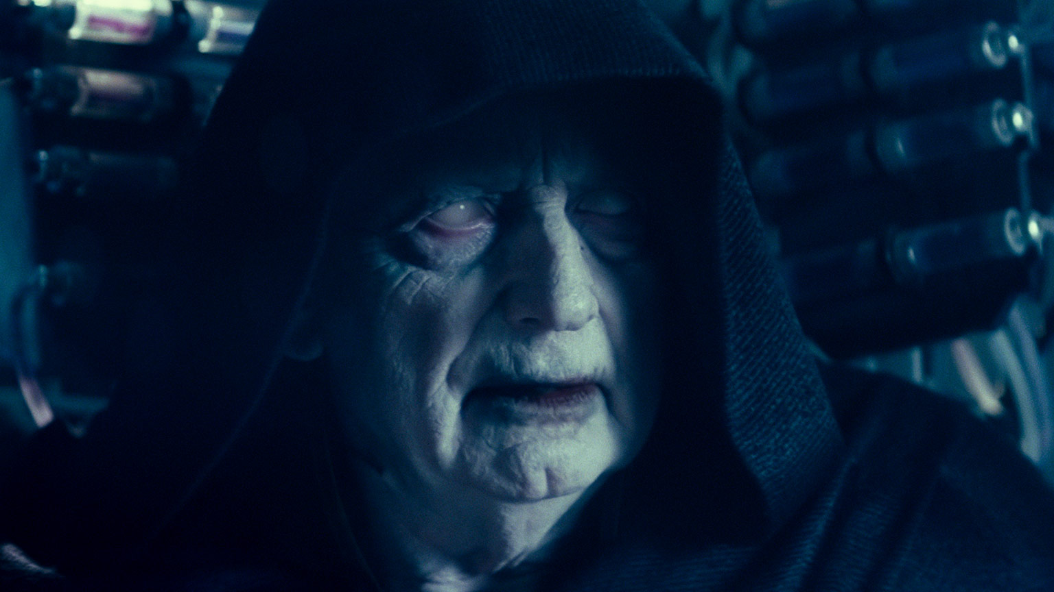 Through transference Darth Sidious' spirit inhabited a clone vessel after the death of his first body.