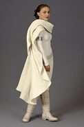 White action attire (on Geonosis)