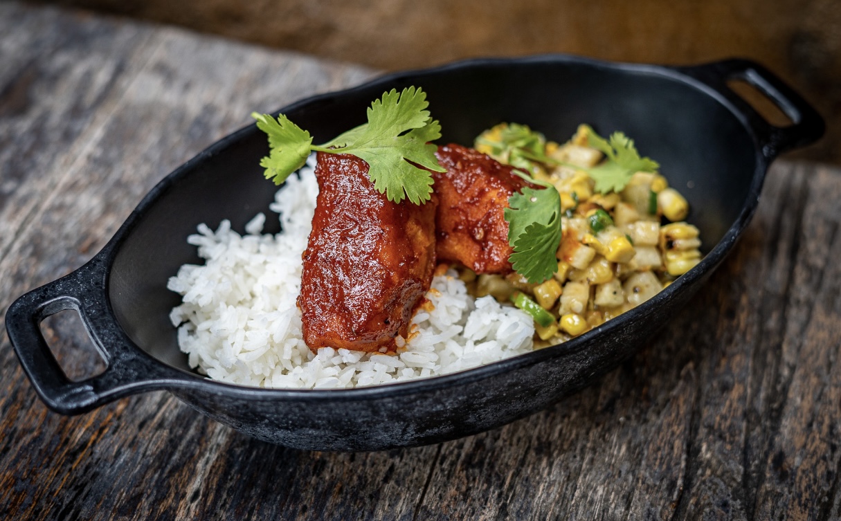 Pirjanad Hot Chicken Tip-Yip appearance 
