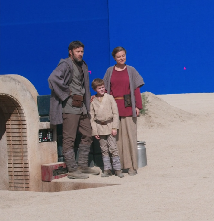 Grant Feely, Joel Edgerton, and Bonnie Maree Piesse on the Lars Homestead set