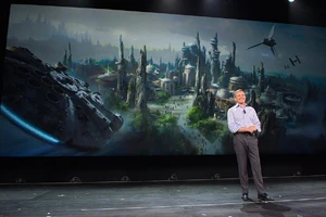 Iger announces Galaxys Edge