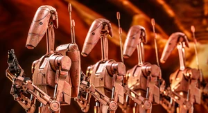 Author Adam Christopher intended for some of the droids in Kiza's droid army to be B1-series battle droids (examples pictured).