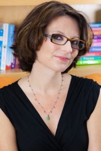 Meg Cabot appearance in Common Appearance