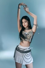 Metamorphic (9) (June 2024)