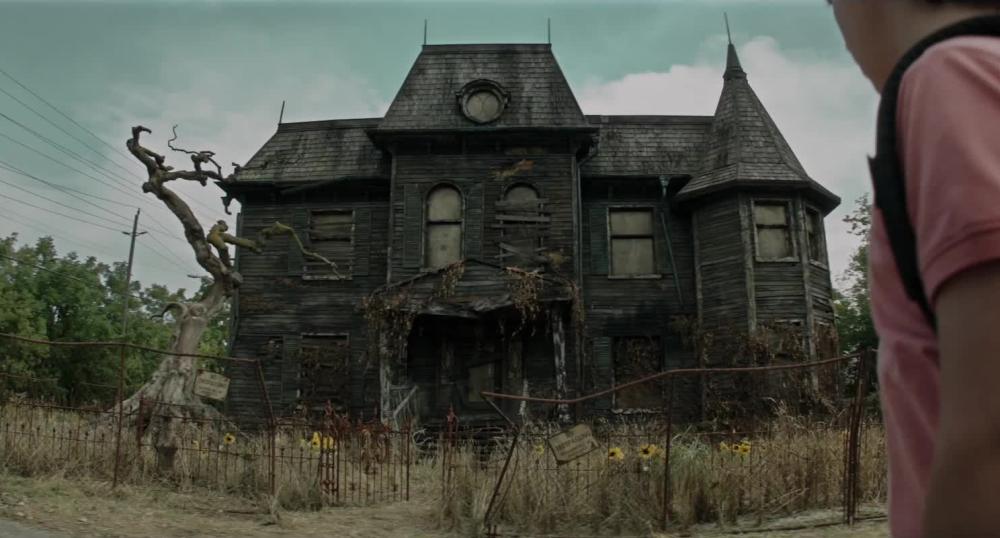 pennywise well house