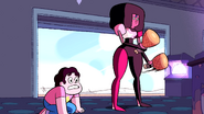 SU - Arcade Mania Steven Frowning