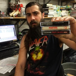 Tumblr nq1jwxC44X1qa2au4o1 1280