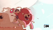 Steven's Lion - Retrieving the pillow