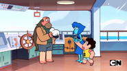 [ANIMATION] [02:07] When Steven was holding her hands, Lapis' mouth briefly disappears.