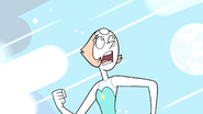 SU - Arcade Mania Pearl Looking Horrified