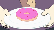 Steven Floats (297).png