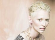 Tilda-swinton-blonde-silver