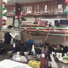 Stitchers Makeup Trailer gets a Christmas touch