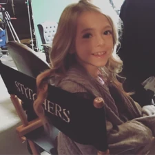 Coco Quinn on set of Season 2 playing a Younger Kirsten.