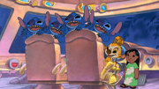 Lilo & Stitch The Series - Dupe - Stitch clones on Jumba's ship