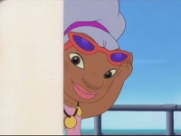 Lilo in an old lady disguise