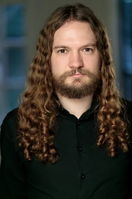KEVINSSON HEADSHOT