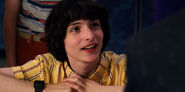 Stranger-Things-season-3-screenshots-Chapter-2-The-Mall-Rats-077